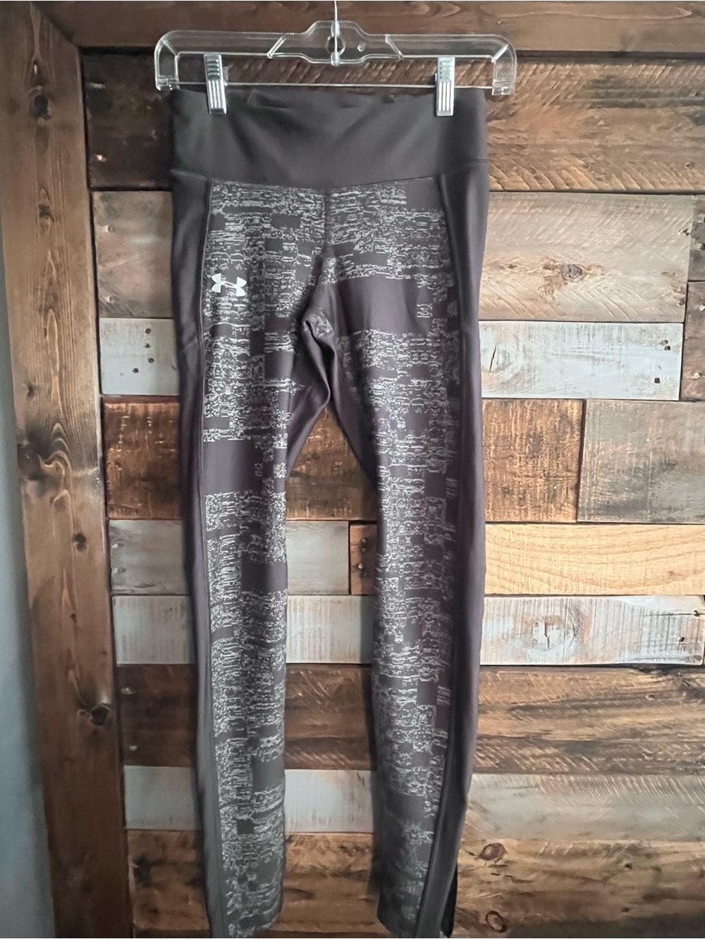 Under Armour women’s Charcoal Printed Performance ankle Leggings heatgear Small